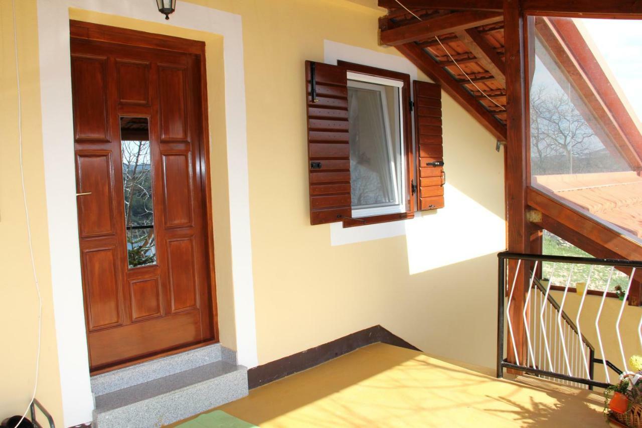 Apartmani Corleone Bilice Exterior foto
